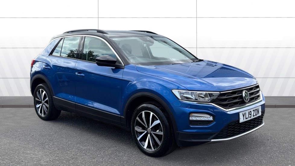 Volkswagen T-Roc 1.0 TSI SE 5dr Petrol Hatchback - Image 1