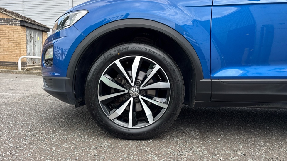 Volkswagen T-Roc 1.0 TSI SE 5dr Petrol Hatchback - Image 7