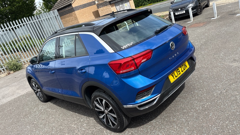 Volkswagen T-Roc 1.0 TSI SE 5dr Petrol Hatchback - Image 27