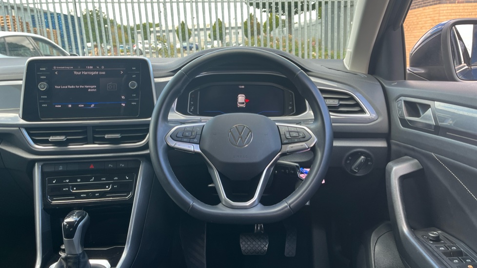 Volkswagen T-Roc 1.5 TSI Style 5dr DSG Petrol Hatchback - Image 10