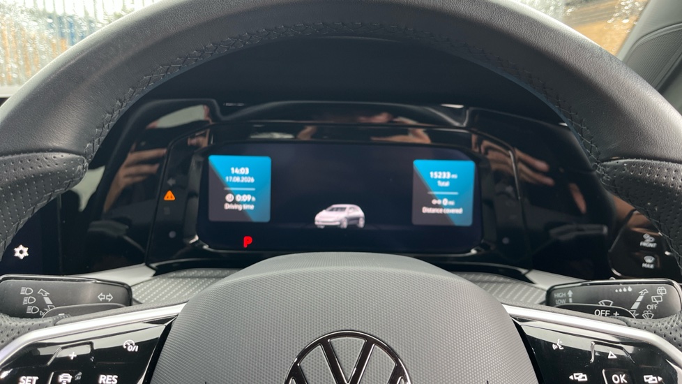 Volkswagen Golf 1.5 eTSI 150 Black Edition 5dr DSG Petrol Hatchback - Image 11