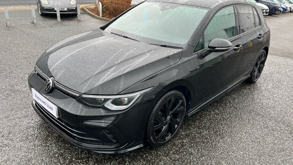 Volkswagen Golf 1.5 eTSI 150 Black Edition 5dr DSG Petrol Hatchback - Image 24