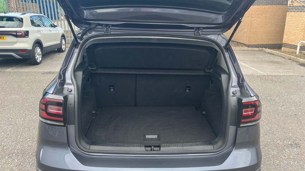 Volkswagen T-Cross 1.0 TSI 110 SEL 5dr DSG Petrol Estate - Image 20