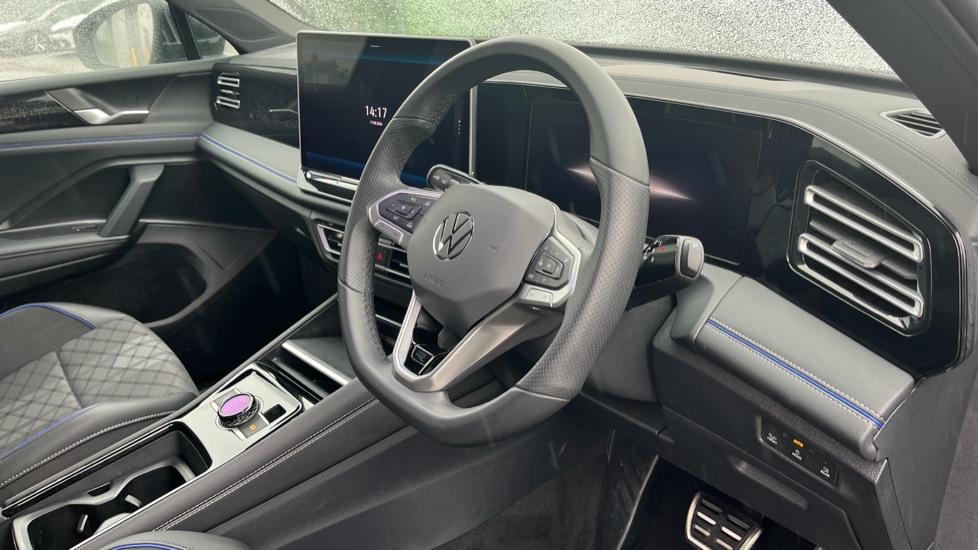 Volkswagen Tiguan 1.5 TSI 272 eHybrid R-Line 5dr DSG Estate - Image 6