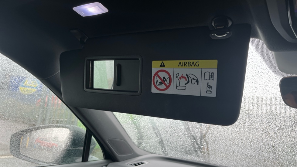 Volkswagen Tiguan 1.5 TSI 272 eHybrid R-Line 5dr DSG Estate - Image 37