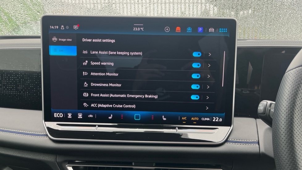 Volkswagen Tiguan 1.5 TSI 272 eHybrid R-Line 5dr DSG Estate - Image 44