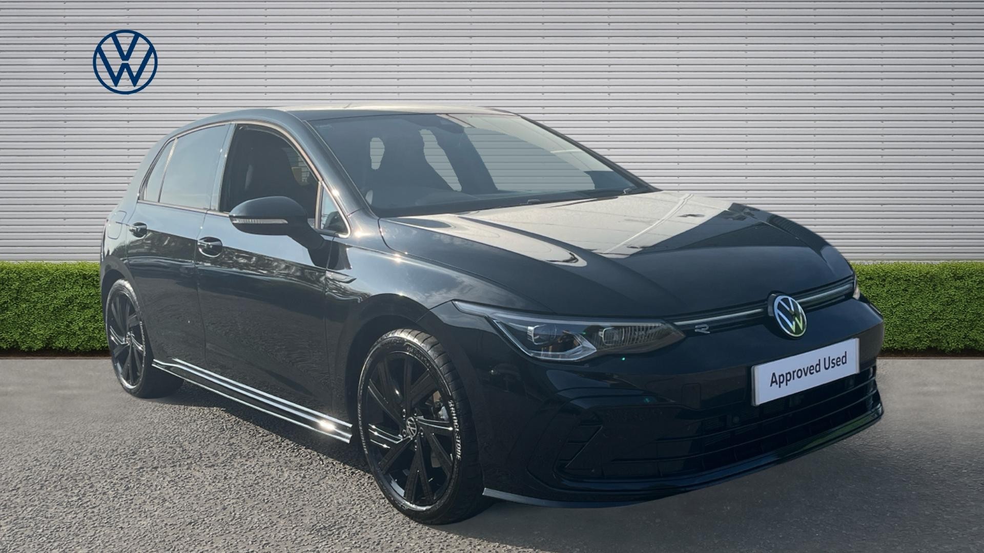 Volkswagen Golf dealer public-web source image