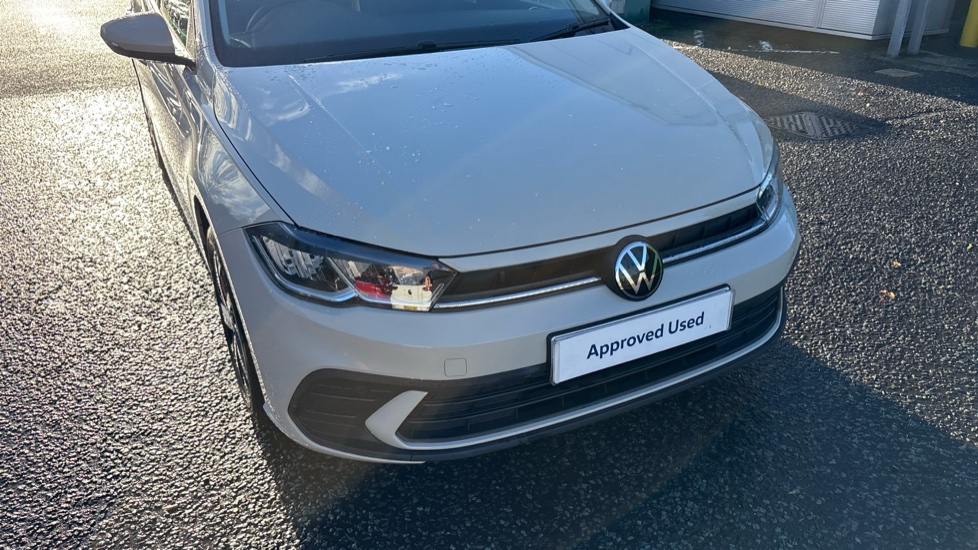 Volkswagen Polo 1.0 TSI Match 5dr DSG Petrol Hatchback - Image 30