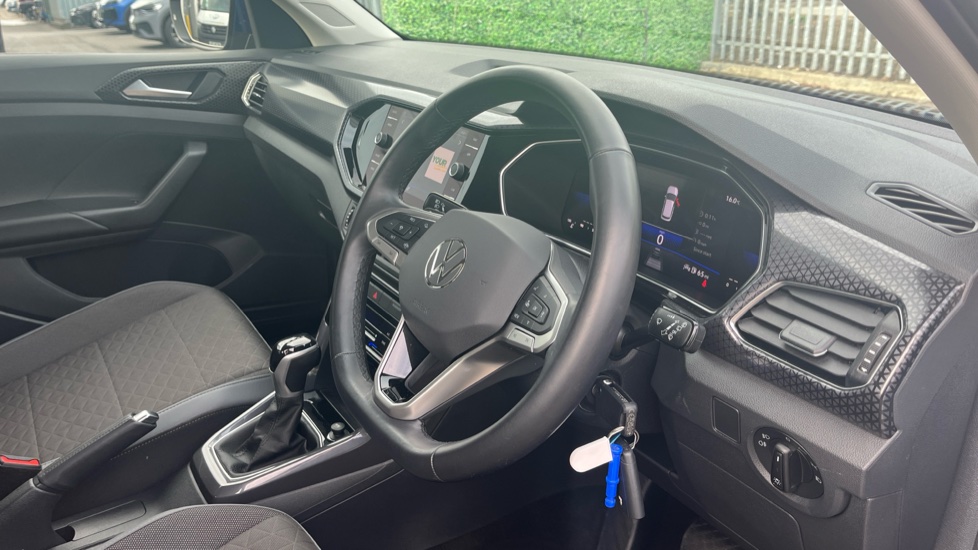 Volkswagen T-Cross 1.0 TSI 110 SEL 5dr DSG Petrol Estate - Image 6