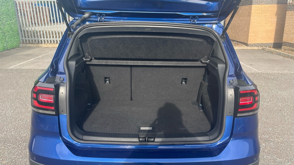 Volkswagen T-Cross 1.0 TSI 110 SEL 5dr DSG Petrol Estate - Image 20