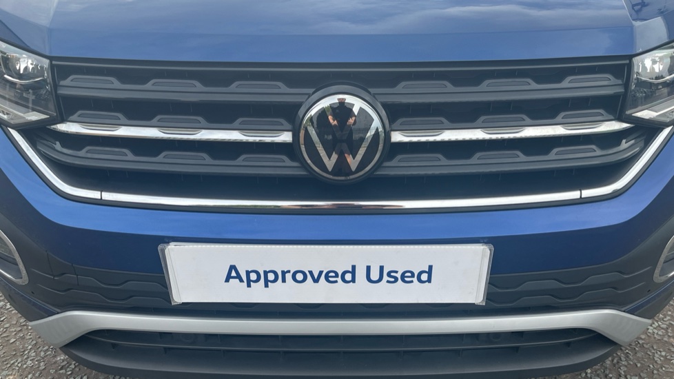 Volkswagen T-Cross 1.0 TSI 110 SEL 5dr DSG Petrol Estate - Image 22