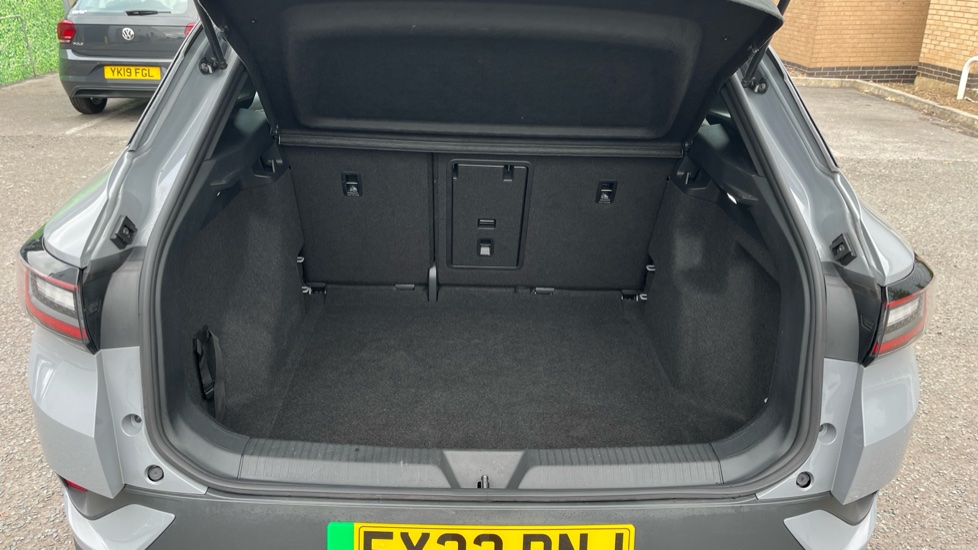 Volkswagen ID.4 109kW Life Pure 52kWh 5dr Auto [110kW Ch] Electric Estate - Image 20