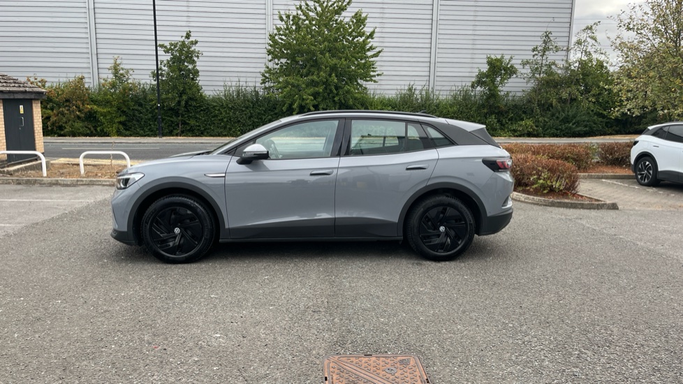 Volkswagen ID.4 109kW Life Pure 52kWh 5dr Auto [110kW Ch] Electric Estate - Image 26