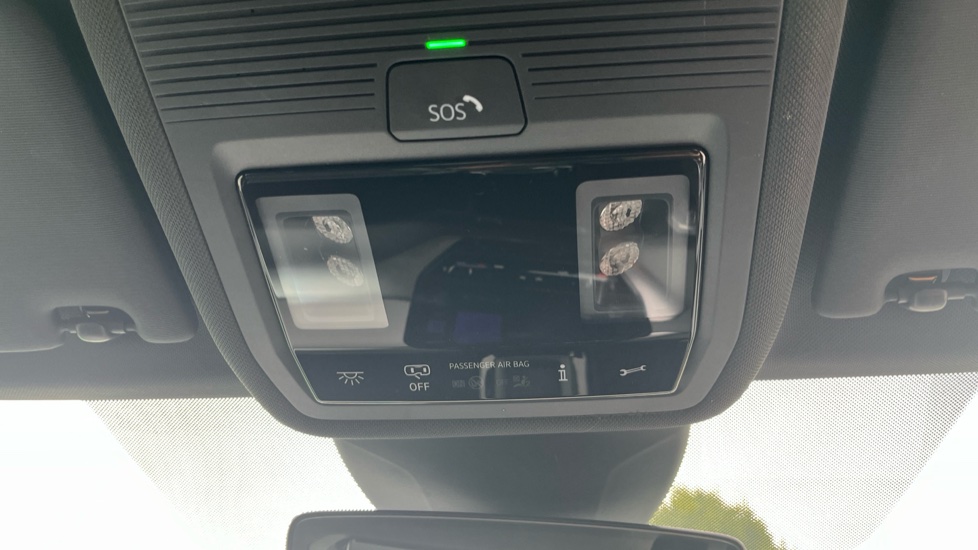 Volkswagen ID.4 109kW Life Pure 52kWh 5dr Auto [110kW Ch] Electric Estate - Image 39