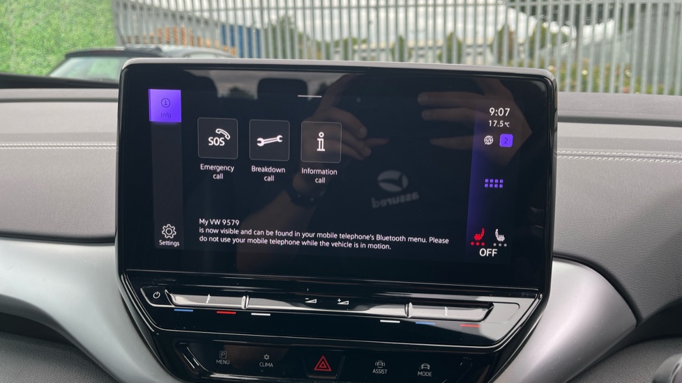 Volkswagen ID.4 109kW Life Pure 52kWh 5dr Auto [110kW Ch] Electric Estate - Image 42