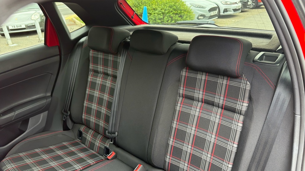 Volkswagen Polo 2.0 TSI GTI 5dr DSG Petrol Hatchback - Image 16