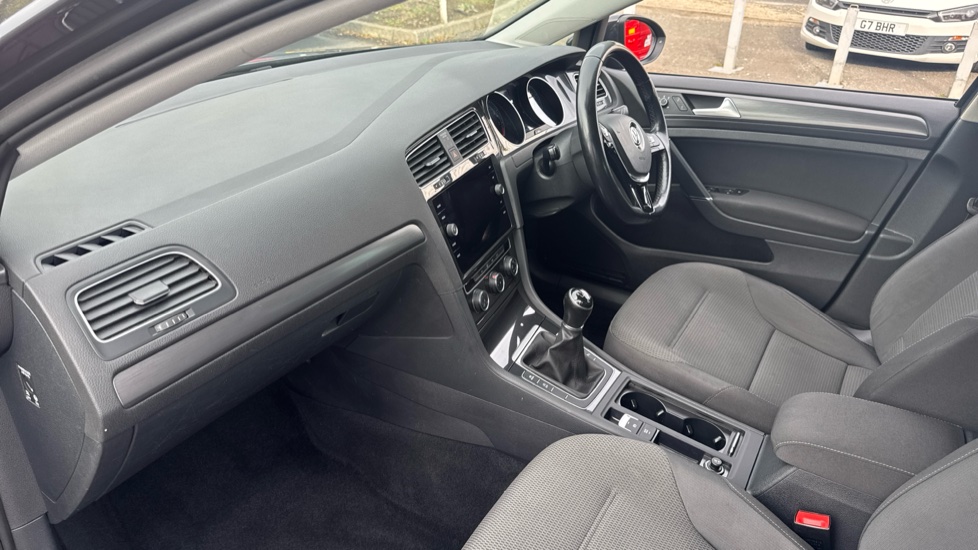 Volkswagen Golf 1.5 TSI EVO Match 5dr Petrol Hatchback - Image 2
