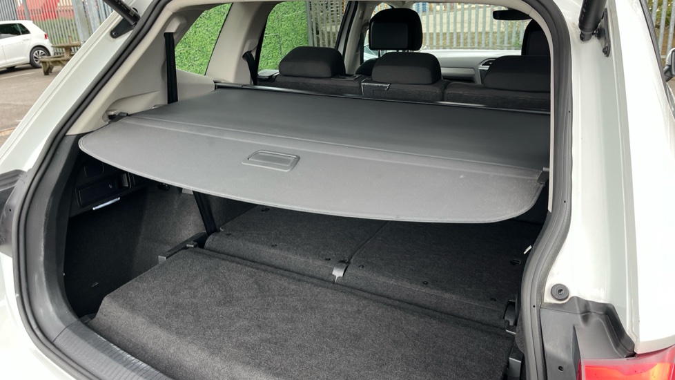 Volkswagen Tiguan Allspace 1.5 TSI Life 5dr DSG Petrol Estate - Image 33