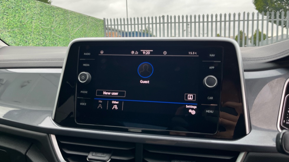 Volkswagen T-Roc 1.5 TSI Style 5dr Petrol Hatchback - Image 44