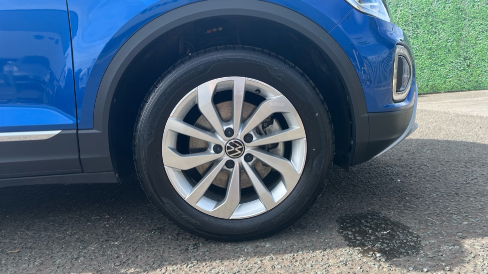 Volkswagen T-Roc 2.0 TDI 150 EVO Style 5dr DSG Diesel Hatchback - Image 5