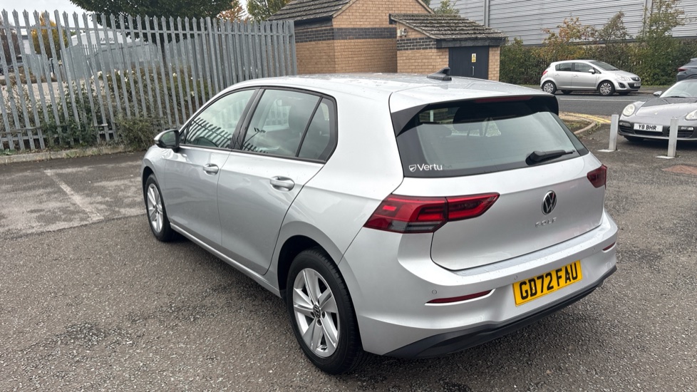 Volkswagen Golf 2.0 TDI Life 5dr DSG Diesel Hatchback - Image 21