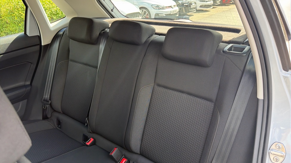 Volkswagen Polo 1.0 EVO 80 SE 5dr Petrol Hatchback - Image 16