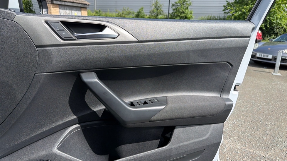 Volkswagen Polo 1.0 EVO 80 SE 5dr Petrol Hatchback - Image 19