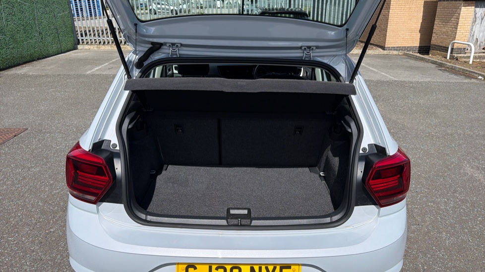Volkswagen Polo 1.0 EVO 80 SE 5dr Petrol Hatchback - Image 20