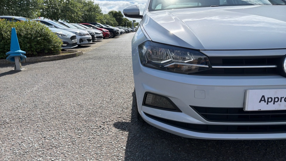 Volkswagen Polo 1.0 EVO 80 SE 5dr Petrol Hatchback - Image 24