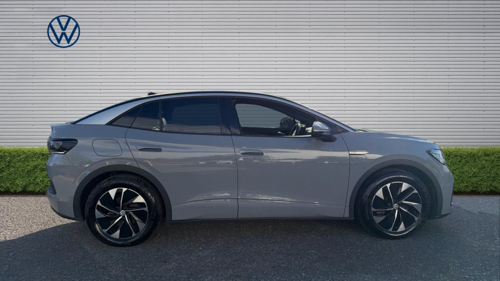 Volkswagen ID.5 128kW Style Pro 77kWh 5dr Auto Electric Coupe - Image 4