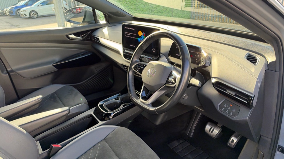 Volkswagen ID.5 128kW Style Pro 77kWh 5dr Auto Electric Coupe - Image 6