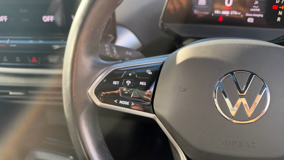 Volkswagen ID.5 128kW Style Pro 77kWh 5dr Auto Electric Coupe - Image 17