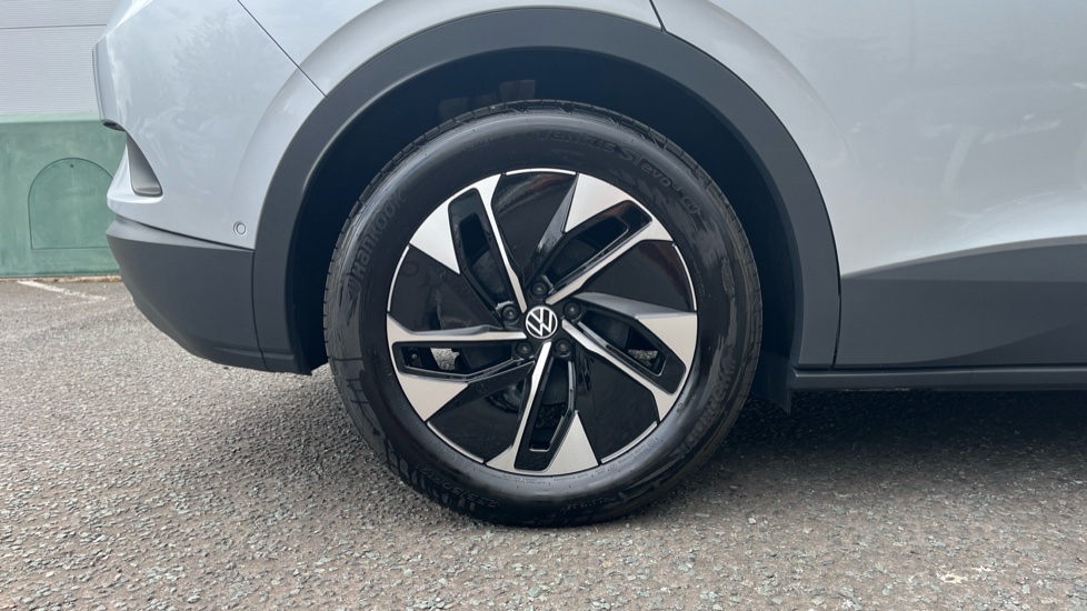 Volkswagen ID.4 210kW Match Pro 77kWh 5dr Auto Electric Estate - Image 5