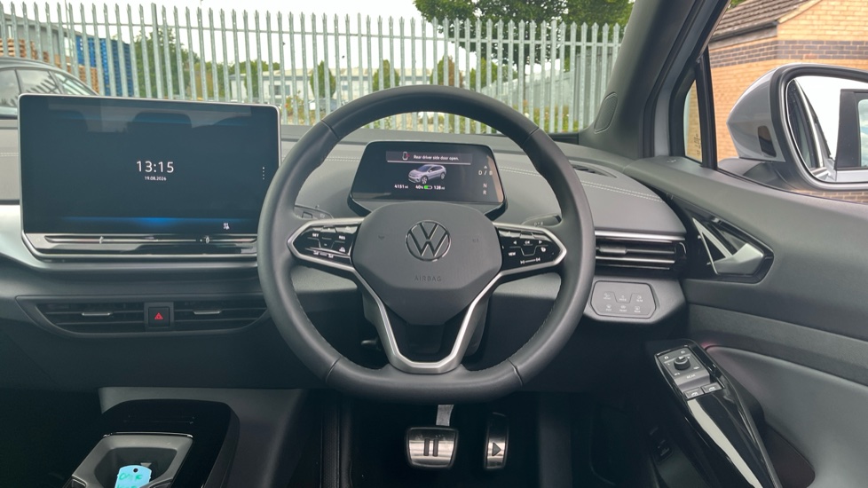 Volkswagen ID.4 210kW Match Pro 77kWh 5dr Auto Electric Estate - Image 10