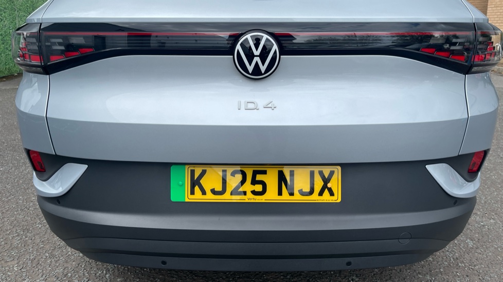 Volkswagen ID.4 210kW Match Pro 77kWh 5dr Auto Electric Estate - Image 28