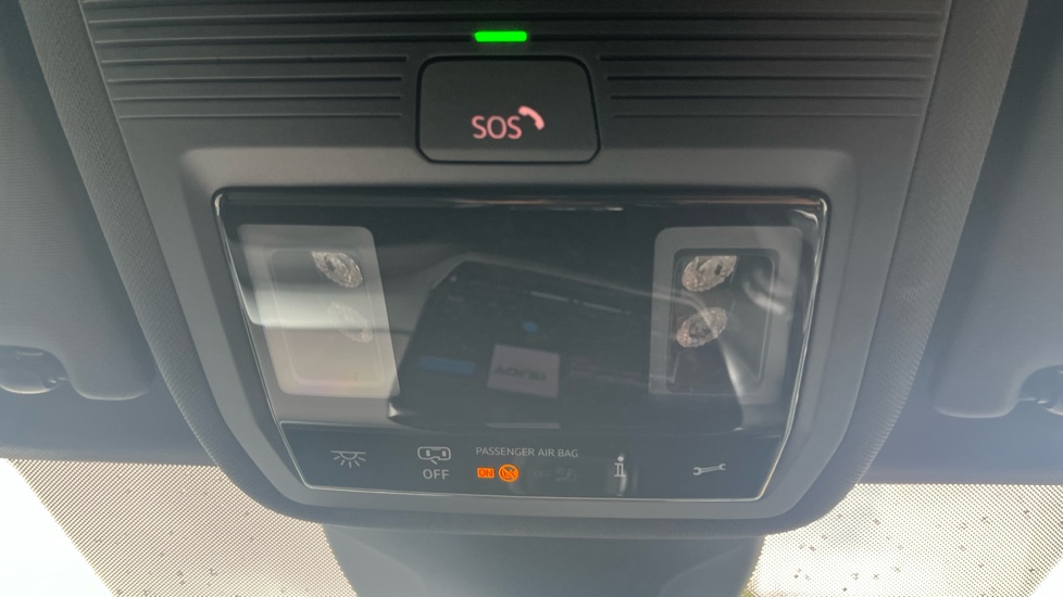 Volkswagen ID.4 210kW Match Pro 77kWh 5dr Auto Electric Estate - Image 38