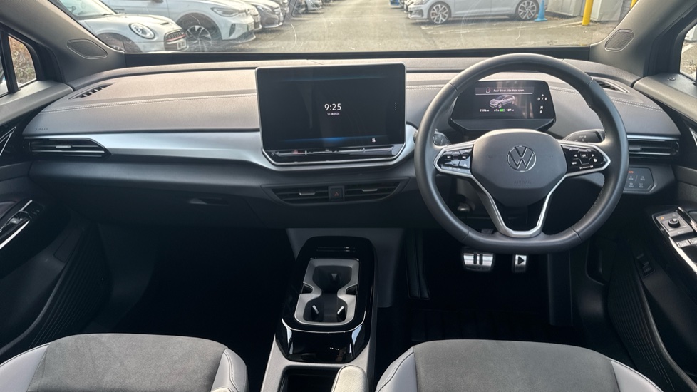 Volkswagen ID.4 210kW Match Pro 77kWh 5dr Auto Electric Estate - Image 9