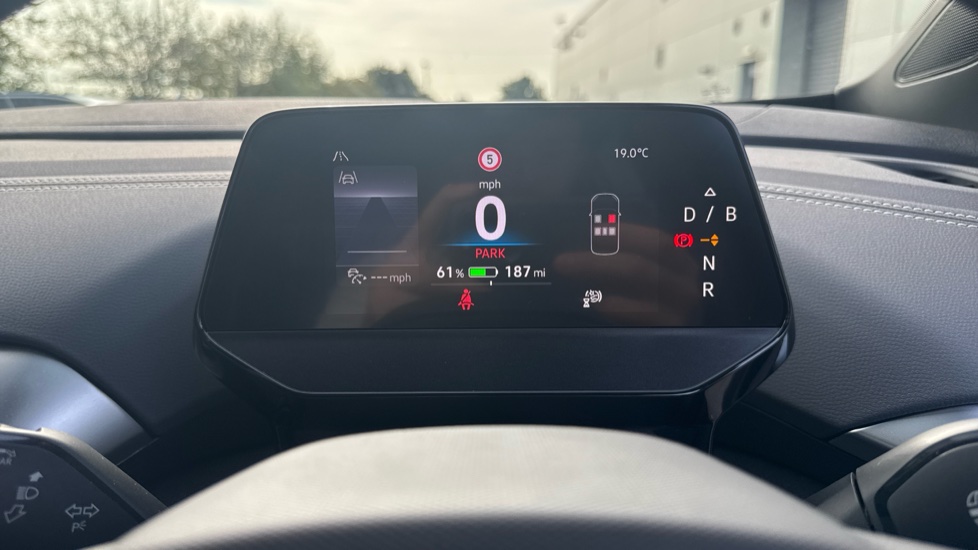 Volkswagen ID.4 210kW Match Pro 77kWh 5dr Auto Electric Estate - Image 11