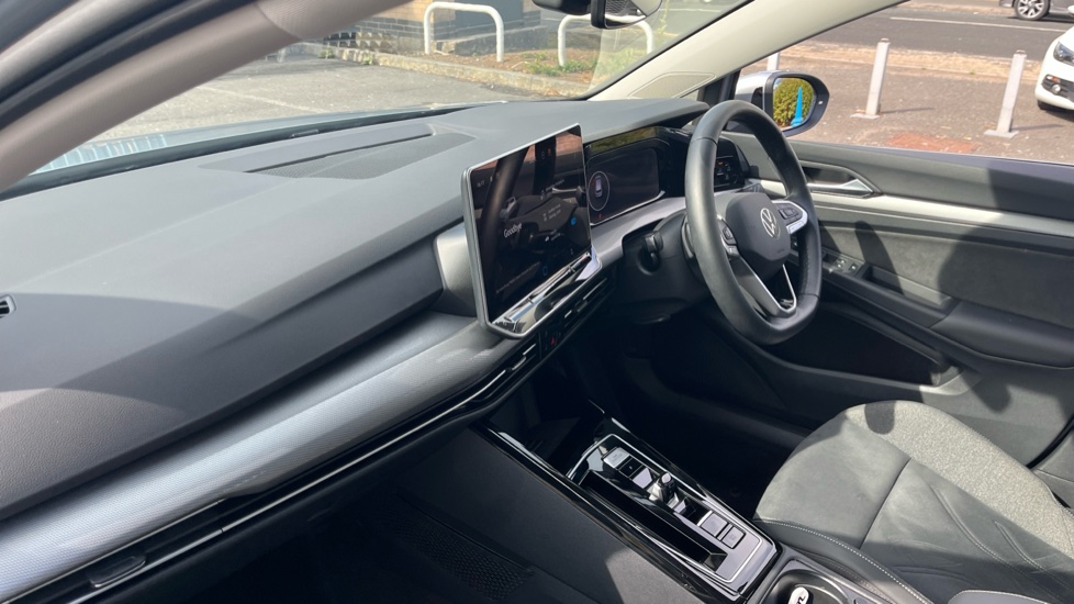 Volkswagen Golf 1.5 TSI 204 Style eHybrid 5dr DSG Hatchback - Image 2