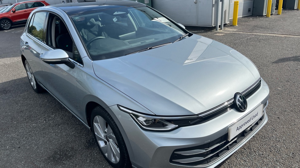 Volkswagen Golf 1.5 TSI 204 Style eHybrid 5dr DSG Hatchback - Image 21
