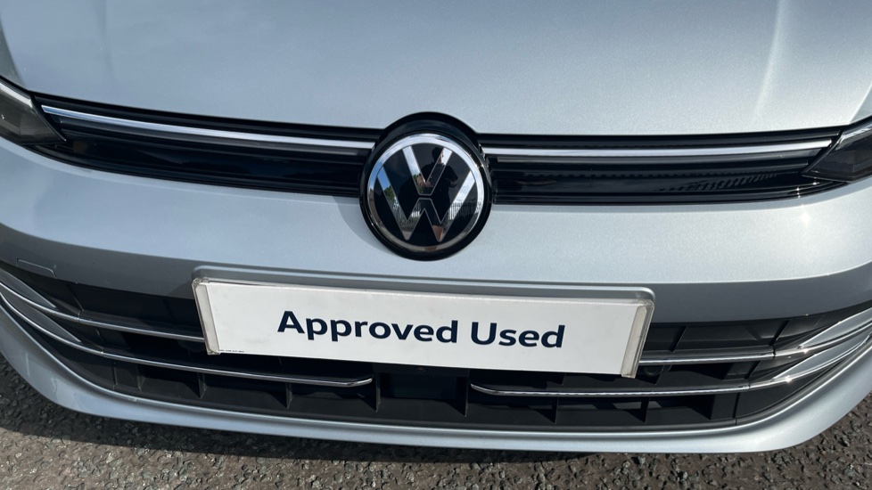 Volkswagen Golf 1.5 TSI 204 Style eHybrid 5dr DSG Hatchback - Image 22