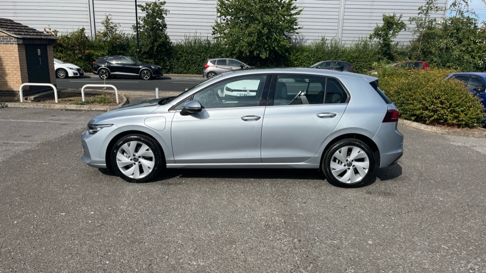 Volkswagen Golf 1.5 TSI 204 Style eHybrid 5dr DSG Hatchback - Image 25