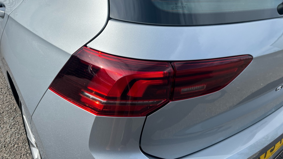Volkswagen Golf 1.5 TSI 204 Style eHybrid 5dr DSG Hatchback - Image 27