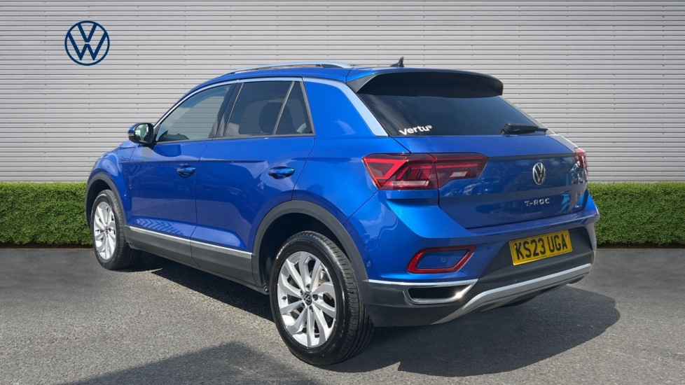 Volkswagen T-Roc 2.0 TSI 4MOTION Style 5dr DSG Petrol Hatchback - Image 3