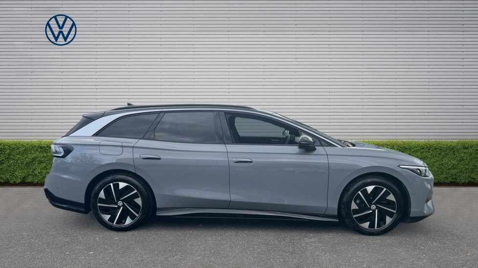 Volkswagen ID.7 210kW Match Pro Plus 77kWh 5dr Auto Electric Estate - Image 4