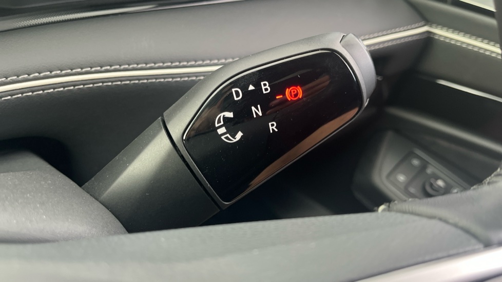 Volkswagen ID.7 210kW Match Pro Plus 77kWh 5dr Auto Electric Estate - Image 14