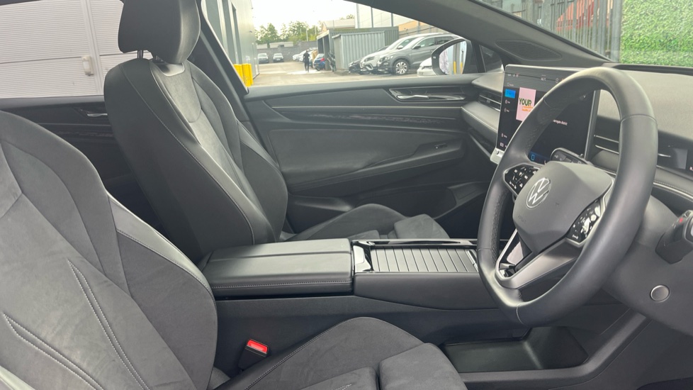 Volkswagen ID.7 210kW Match Pro Plus 77kWh 5dr Auto Electric Estate - Image 15