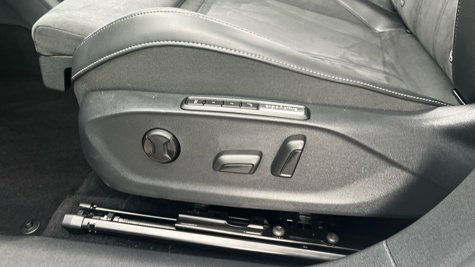 Volkswagen ID.7 210kW Match Pro Plus 77kWh 5dr Auto Electric Estate - Image 26