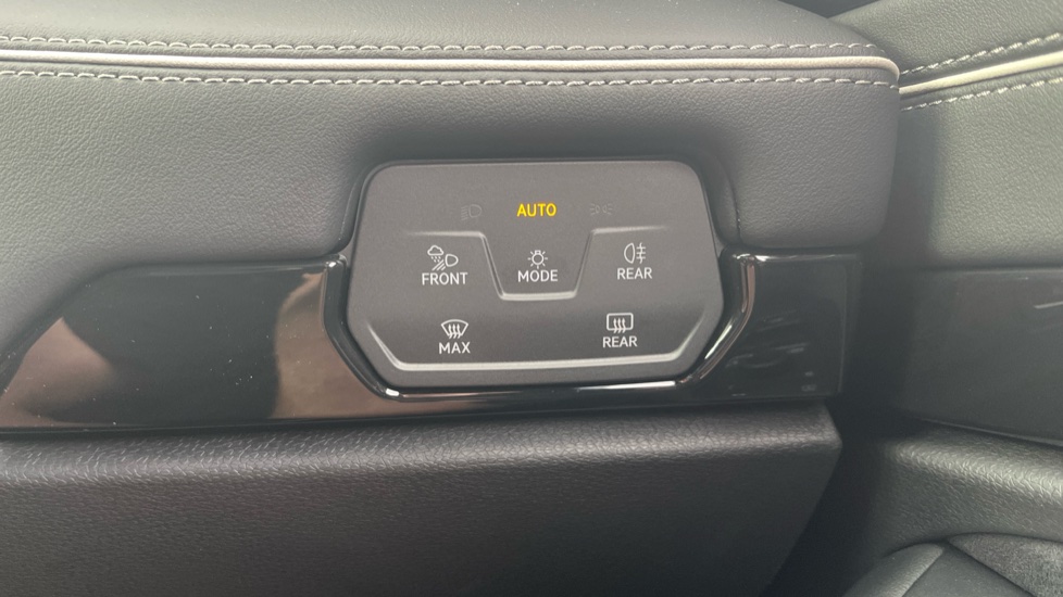 Volkswagen ID.7 210kW Match Pro Plus 77kWh 5dr Auto Electric Estate - Image 39