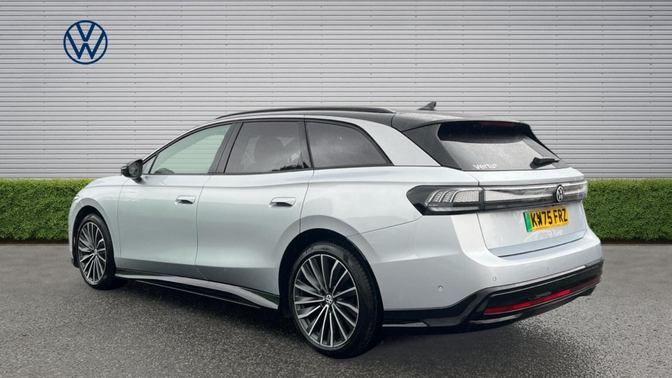 Volkswagen ID.7 210kW Match Pro S Plus 86kWh 5dr Auto Electric Estate - Image 3